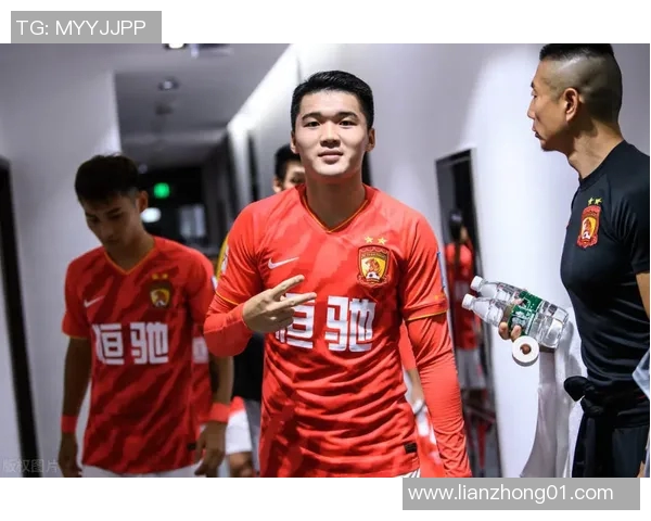 刘浩帆在边路防守中的出色表现与战术分析探讨