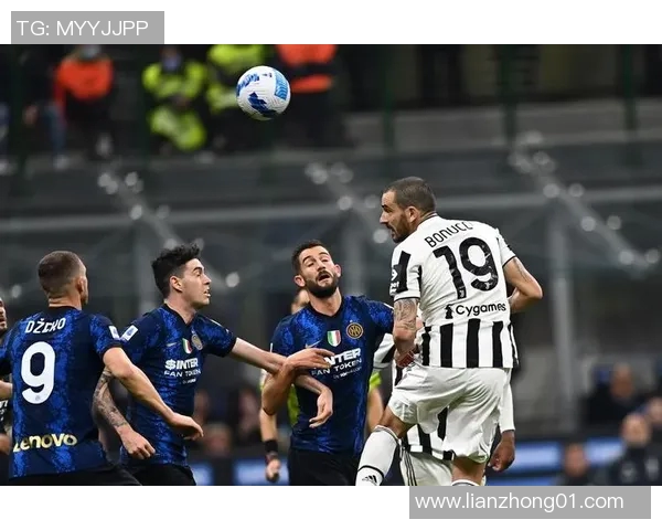 国际米兰客场击败尤文图斯,占据意甲榜首位置,C罗遗憾表现不佳 国际米兰客场击败尤文图斯,占据意甲榜首位置,C罗遗憾表现不佳