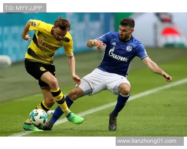 沙尔克04客场1-0胜弗赖堡,士气大振升! 沙尔克04客场1-0胜弗赖堡,士气大振升!