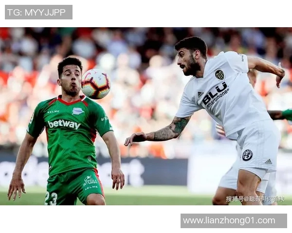 西甲顶级联赛格局变化与球队竞争力分析探讨